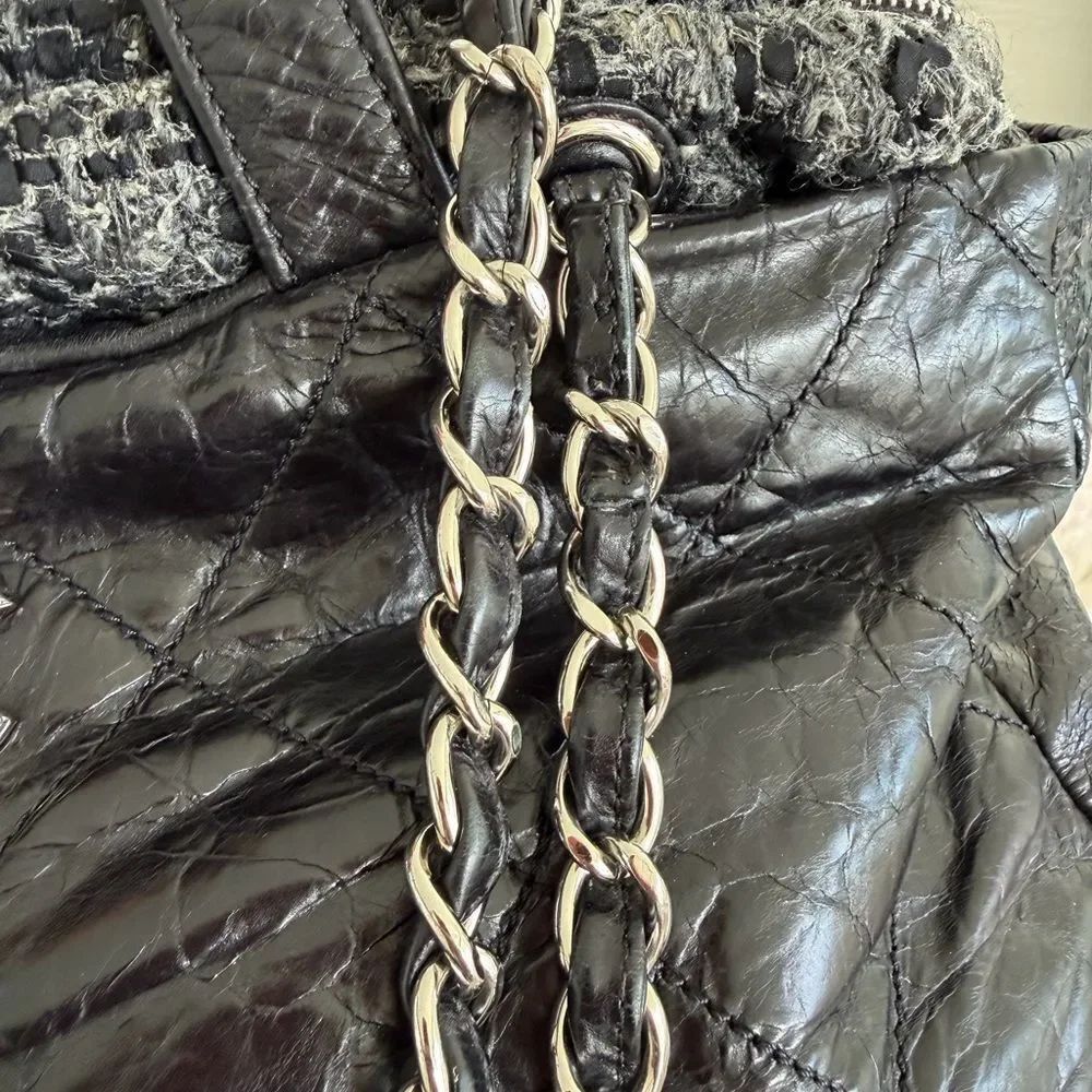 CHANEL Black Quilted Tote with Chain Detail - Picture 15 of 17